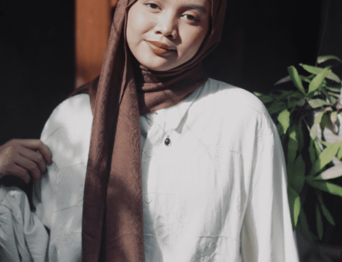 Aufa Anisa Bulan Suci